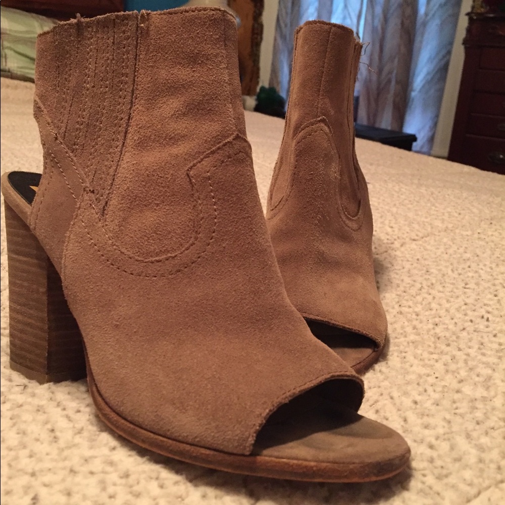 Dolce vita size 9